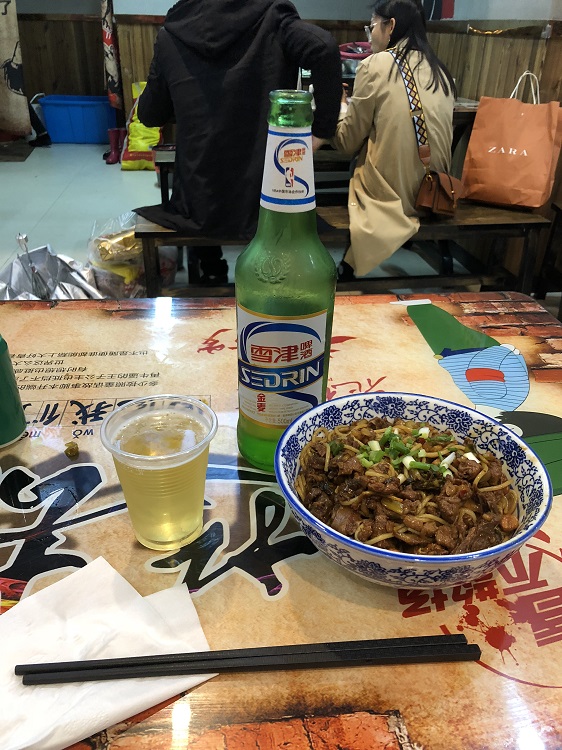 南昌の麺とビール